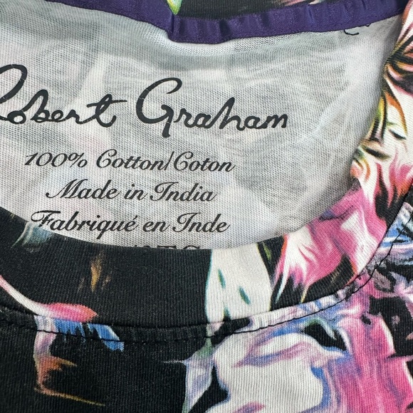 Robert Graham Black and Pink Graphic Tee - Picture 2 of 3